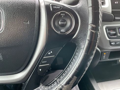 Used 2017 Honda Ridgeline RTL-T image 24