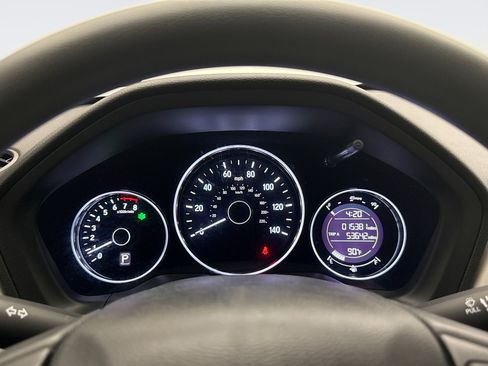 Used 2021 Honda HR-V LX image 9