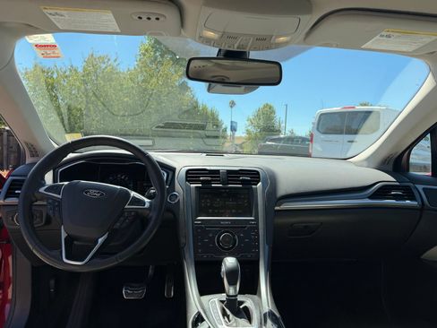 Used 2014 Ford Fusion Energi Titanium w/ Driver Assist Package FWD image 11