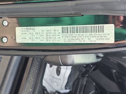 Used 2020 Jeep Wrangler Sport image 37