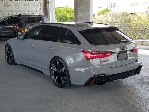 Used 2023 Audi RS 6 AWD/4WD image 3