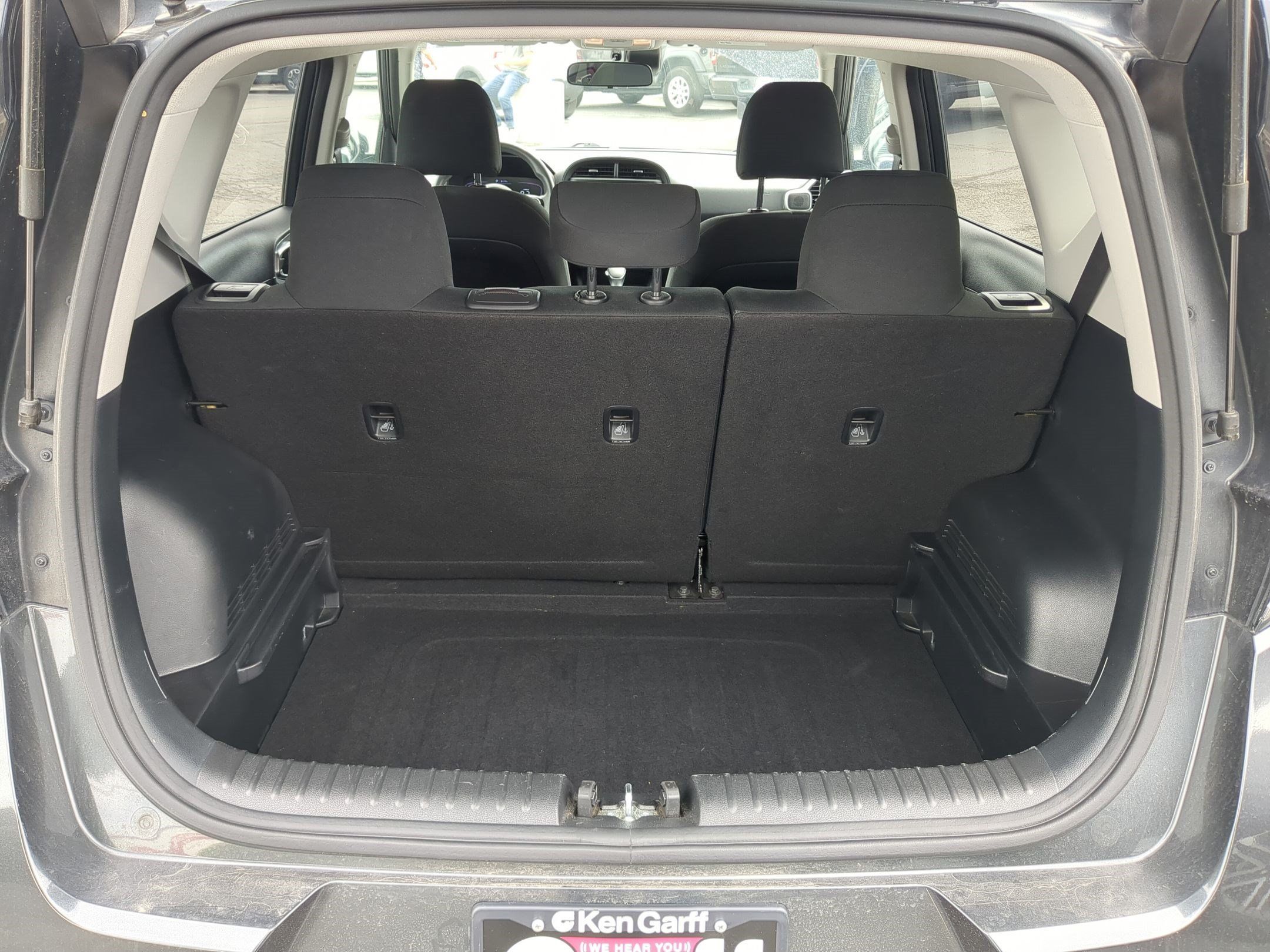 Used 2023 Kia Soul LX w/ Option Group 015 FWD image 29