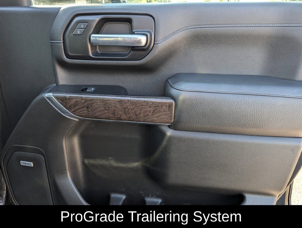Used 2022 GMC Sierra 3500 Denali w/ Denali Ultimate Package AWD/4WD image 33