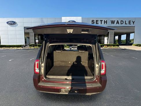 Used 2017 GMC Yukon XL SLT w/ Open Road Package image 15