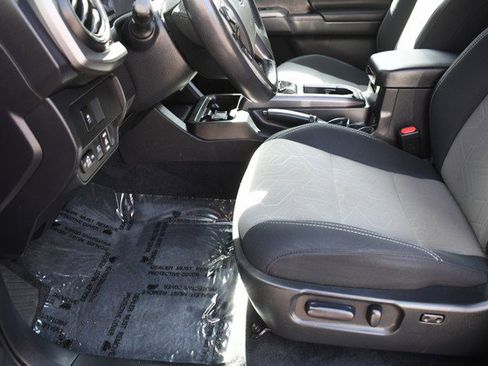 Certified 2023 Toyota Tacoma TRD Off-Road image 15