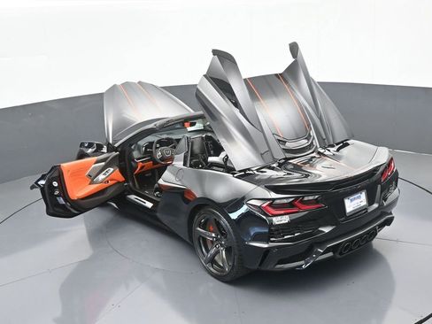 Used 2025 Chevrolet Corvette Z06 image 67