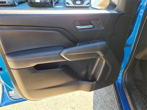 Used 2023 Chevrolet Colorado LT w/ LT Convenience Package image 17