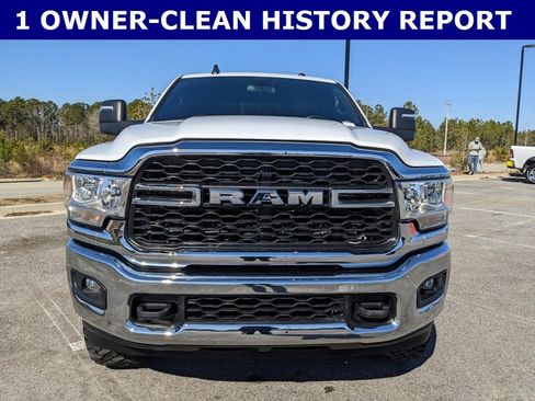 Used 2024 RAM 2500 Tradesman w/ Chrome Appearance Group image 7