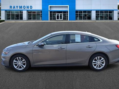 Certified 2018 Chevrolet Malibu LT image 7