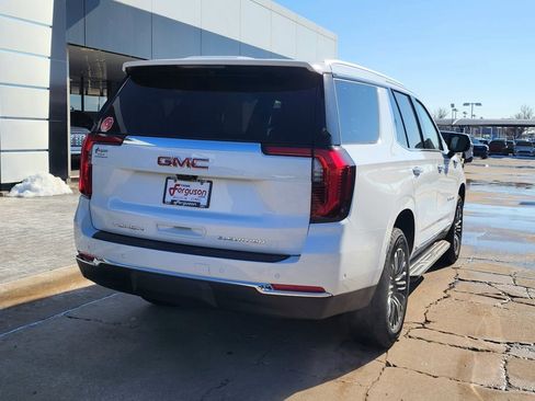 New 2026 GMC Yukon Elevation w/ Elevation Premium Package image 3