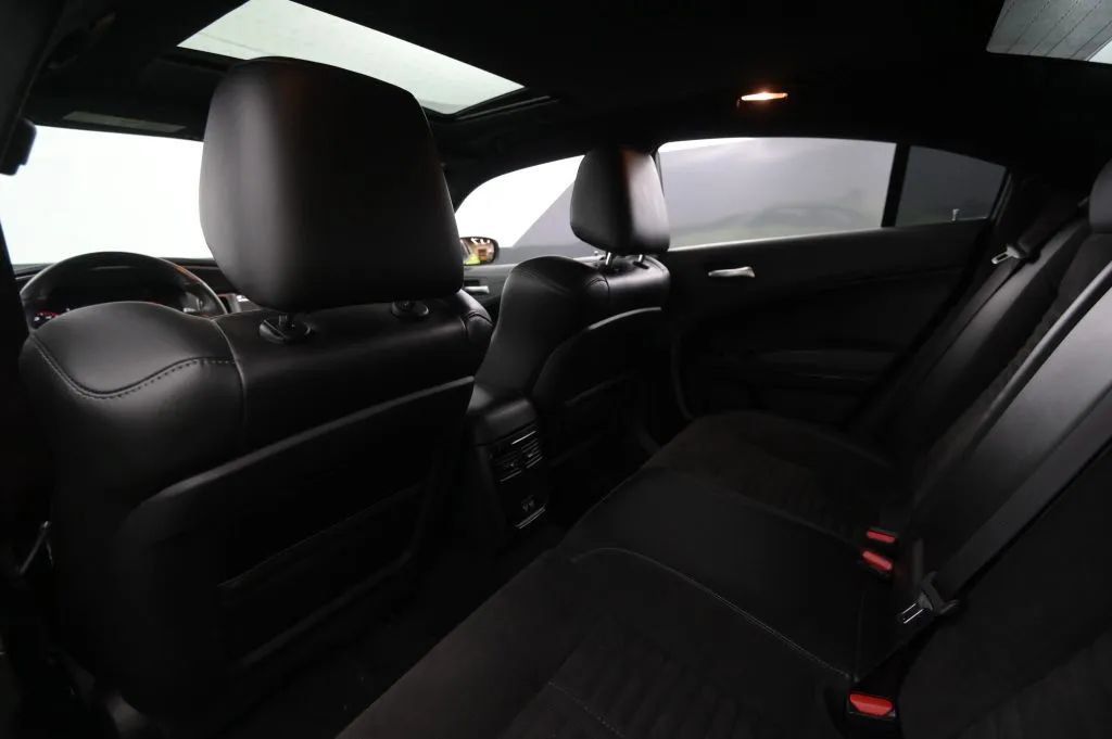 Used 2023 Dodge Charger R/T w/ Daytona Edition Group RWD image 46