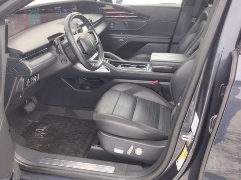 Certified 2024 Lincoln Nautilus Reserve w/ Equipment Group 202A image 11