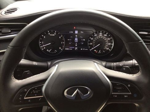 Used 2023 INFINITI QX50 Sport image 15