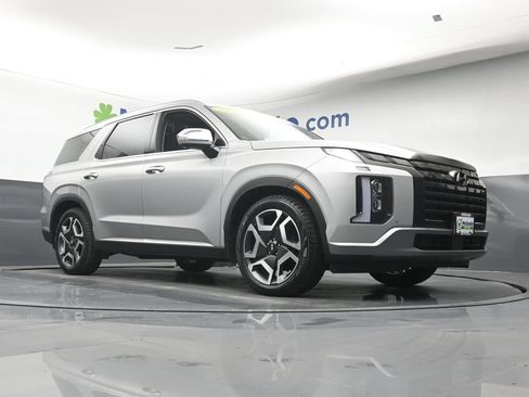 Used 2023 Hyundai Palisade Limited w/ Cargo Package AWD/4WD image 32