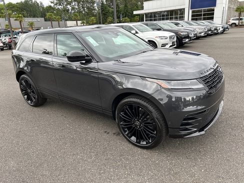 New 2026 Land Rover Range Rover Velar Dynamic SE image 8