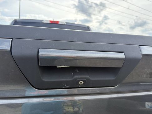 Used 2015 Ford F150 XLT w/ Equipment Group 302A Luxury image 9