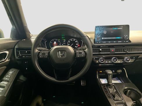 Used 2025 Honda Civic Sport image 23