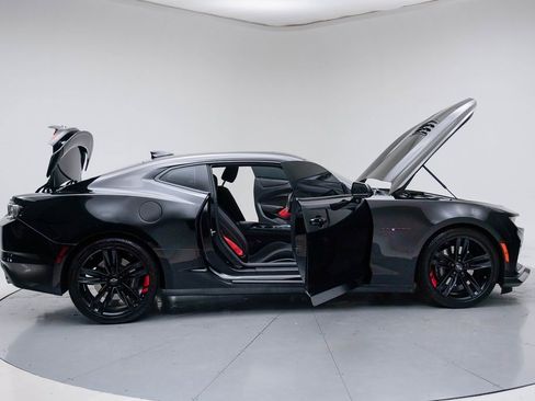 Used 2022 Chevrolet Camaro SS w/ Redline Edition image 27
