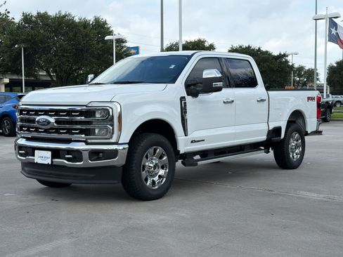 Used 2024 Ford F250 Lariat w/ Chrome Package AWD/4WD image 1