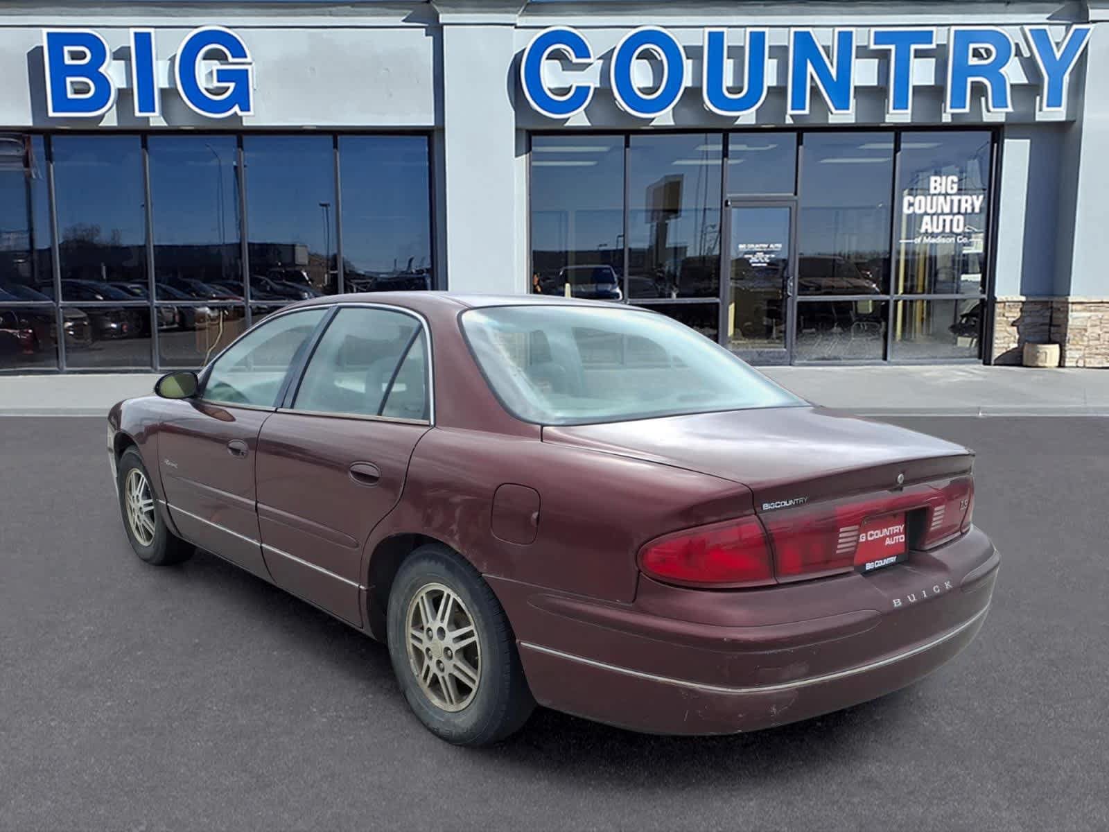 Used 2000 Buick Regal LS w/ Prestige Pkg FWD image 7