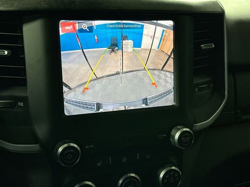 Used 2023 RAM 1500 Big Horn image 24