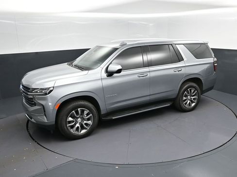 Used 2024 Chevrolet Tahoe LT image 32