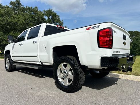 Used 2015 Chevrolet Silverado 2500 LTZ w/ Duramax Plus Package AWD/4WD image 7