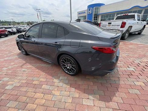 Used 2025 Toyota Camry XSE FWD image 30