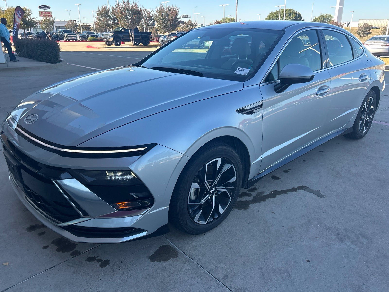 Used 2024 Hyundai Sonata SEL FWD image 1