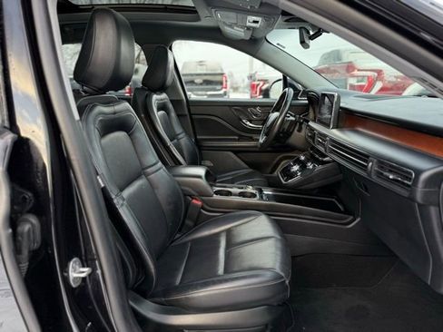 Used 2022 Lincoln Corsair Reserve image 19