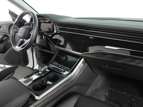 Used 2023 Audi Q8 Premium w/ Convenience Package AWD/4WD image 13