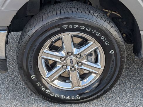 Used 2024 Ford F150 XLT w/ Mobile Office Package image 13