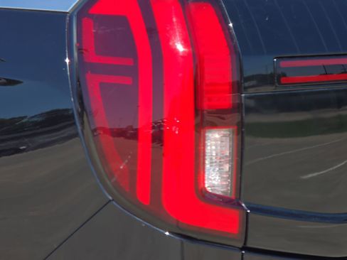 Used 2025 Ford Expedition Max Platinum AWD/4WD image 33