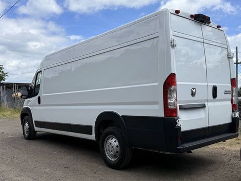 Used 2023 RAM ProMaster 3500 FWD image 3