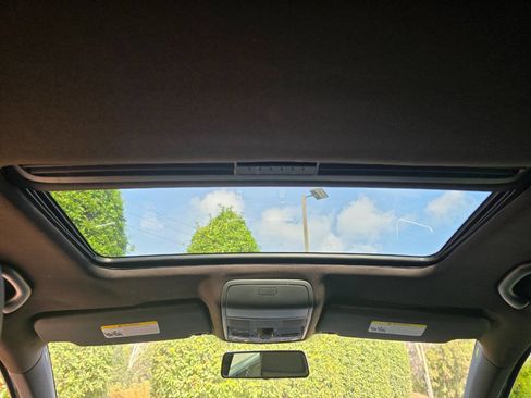 Used 2013 Volkswagen GTI Driver's Edition image 22