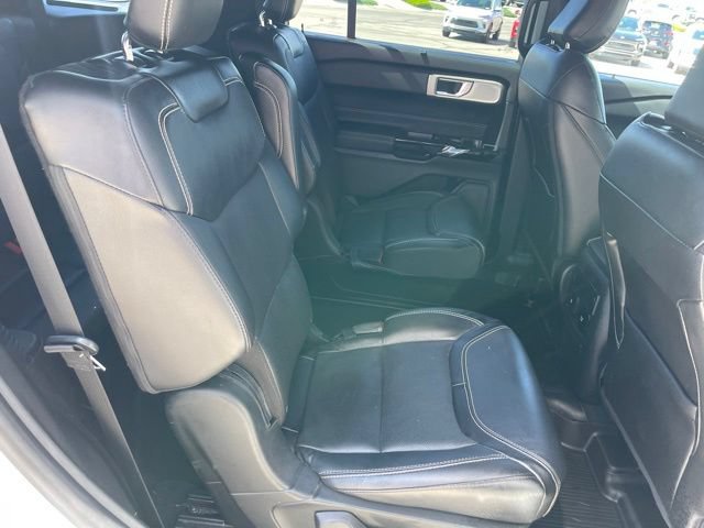 Used 2022 Ford Explorer ST w/ Equipment Group 401A AWD/4WD image 18