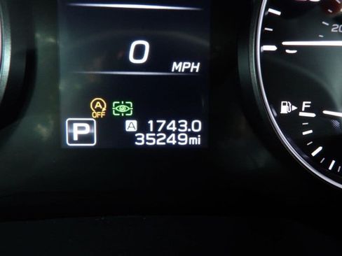 Used 2025 Subaru Outback Limited AWD/4WD image 22