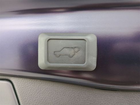 New 2025 Toyota RAV4 SE image 22