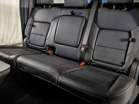 Used 2025 Chevrolet Silverado 2500 LTZ w/ LTZ Premium Package AWD/4WD image 34