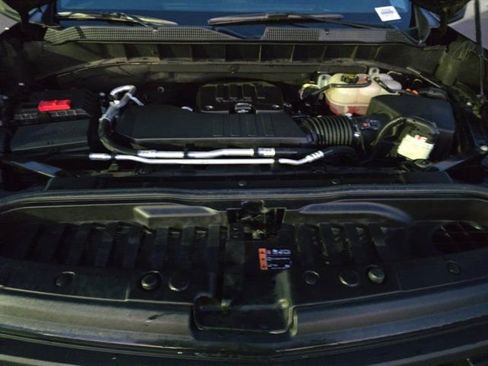 Used 2023 Chevrolet Silverado 1500 Custom image 24