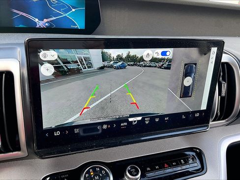 Certified 2025 Ford Expedition Max Active AWD/4WD image 21