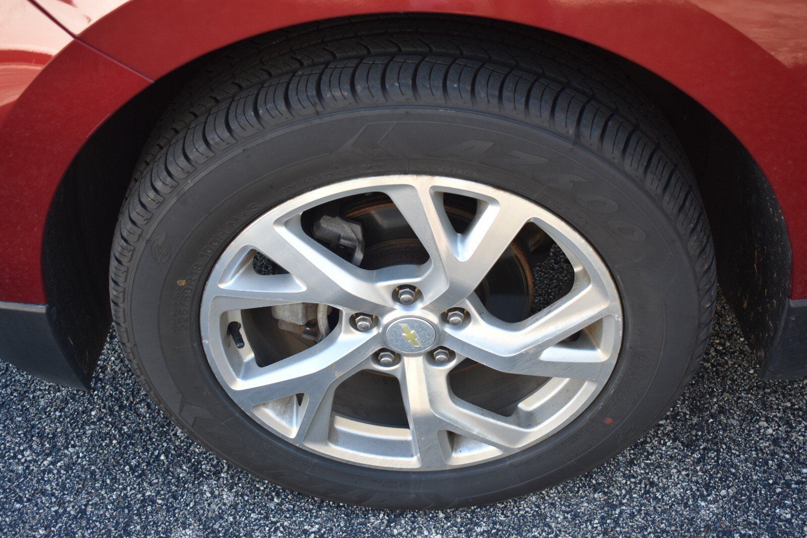 Used 2018 Chevrolet Equinox Premier AWD/4WD image 16