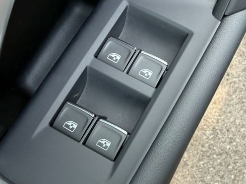 Used 2025 Audi Q5 Premium Plus AWD/4WD image 40