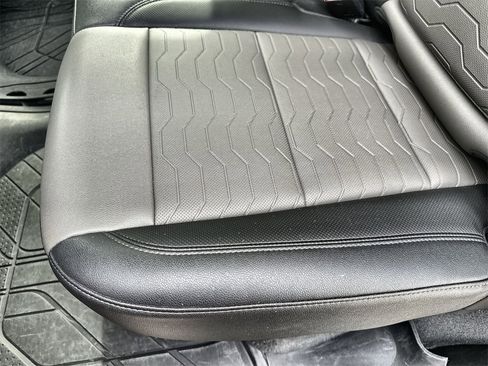 Used 2024 Chevrolet Silverado 1500 ZR2 w/ Technology Package image 17