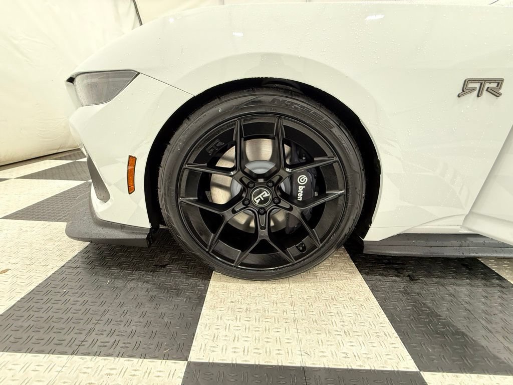 New 2026 Ford Mustang GT Premium w/ GT Performance Package RWD image 10