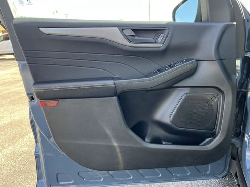 Used 2023 Ford Escape Active image 12