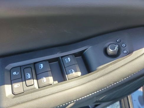 New 2026 Jeep Grand Cherokee Laredo image 19