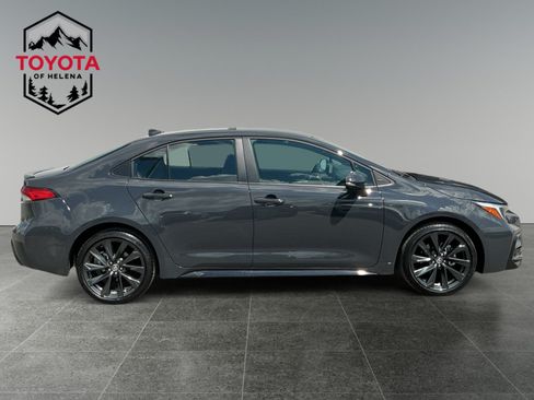 Certified 2026 Toyota Corolla SE FWD image 6
