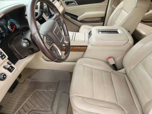 Used 2018 GMC Yukon XL Denali w/ Denali Ultimate Package AWD/4WD image 9