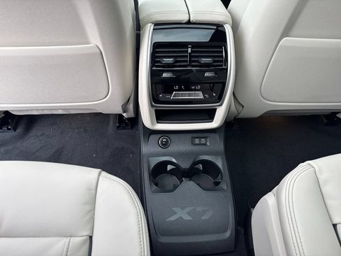 New 2027 BMW X7 M60i AWD/4WD image 21